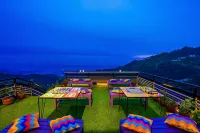 Gostops Mussoorie, Library Road