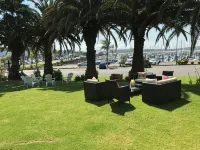 ハーフ ムーン ベイ モーテル