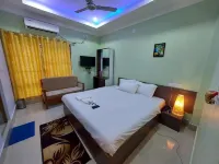 Hotel Aayes & Resort Hotels in Bolpur