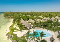 Zanbluu Beach Hotel - bar