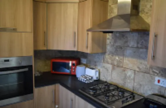 Spacious 3BR Haven in Tilbury with Free Parking Hoteles en 