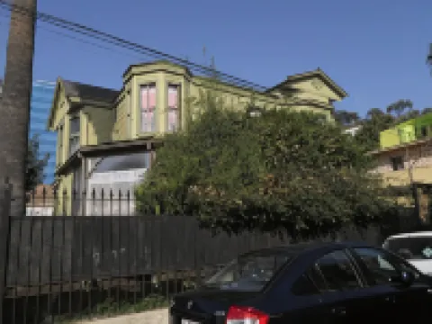 Hostal Residencia Blest Gana Hotéis em 