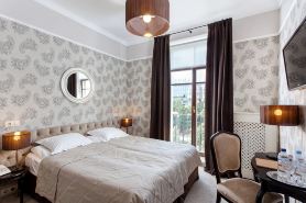 Vinsent Guest Hotel