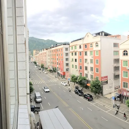 Xinjie Hotel