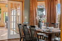 Oakwood Manor: Hot Tub, Sauna, Fire Pit, Games