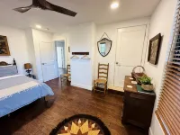 Casa Delmar! in the Heart of Sgf! Right by MSU