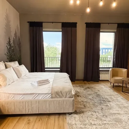 Avenue Hotel (Авеню)