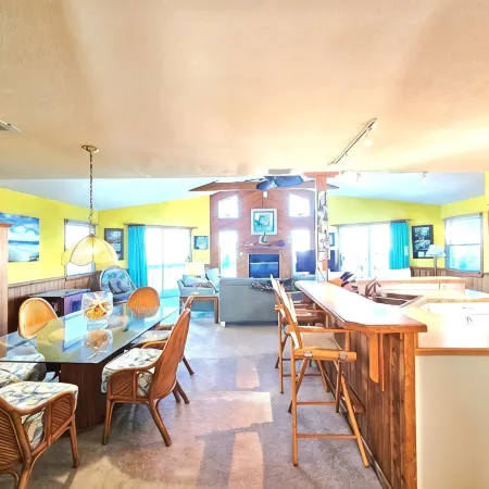 Have Loads of Fun at Oceanside Cottage in Corolla! Start your vacation now!