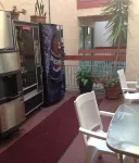 Carousel Beach Inn - Motels