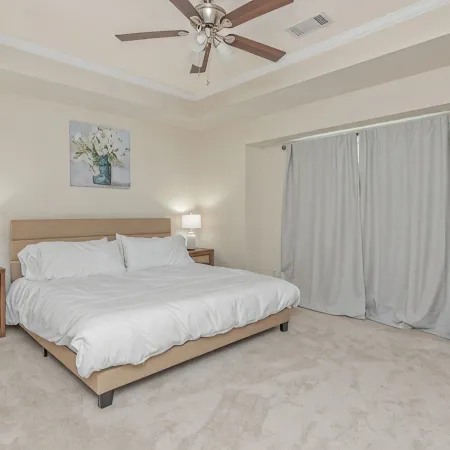 17 Springs / RTJ Golf / Saltwater Pool / Sleeps 8