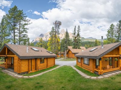 Castle Mountain Chalets