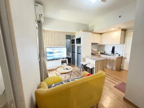 3BR Mtown near Summarecon - 2-Star