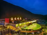 Hailuogou Sanqimu Homestay - ที่มีสปา
