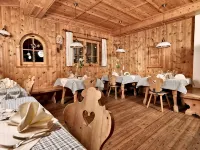 Feelfree Nature Resort Hotels in Oetz