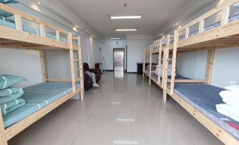 Qingfeng Xulai Apartment Hotel (Changsha Railway Station Subway Exit)