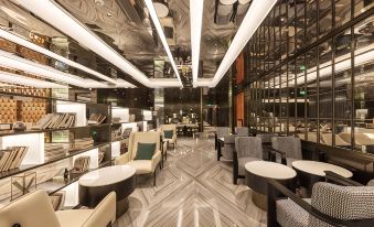 Atour Hotel Shenzhen Futian Huaqiangnorth Pedestrian Street