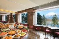 Hilton Niseko Village - breakfast