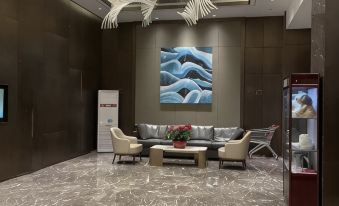 Lauder Executive Apartment