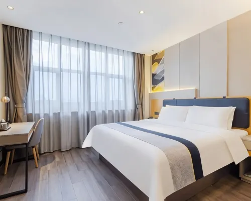 HomeInnSelected (Guangzhou International Financial City Olympic Sports Center Branch) Kamar Photos
