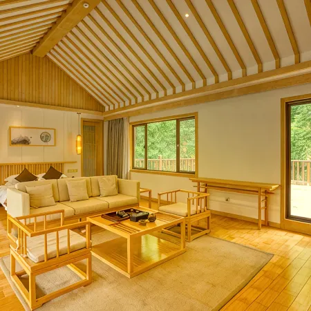 Hetang Yuechun Hotel