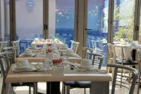 โรงแรมแอปโรไดท์ - พร้อมอาหารเช้า