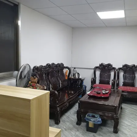 Tai Po Micro-Pin Holiday Inn