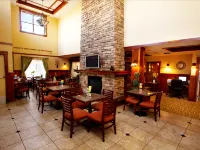 Holiday Inn Express & Suites TURLOCK-HWY 99 by IHG Hotels in Turlock