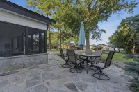 Lake Tenkiller Retreat - 3-Star