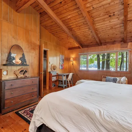 Private Cabin Island Escape Boat Required Pets Retreat Lakefront Sleeps 10
