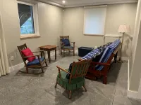 Newer Construction waterfront house with AC and WiFi in Barnstead - 홈스테이
