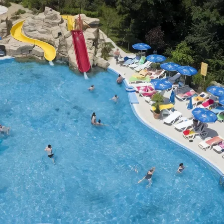 Apollo Spa Resort - All-Inclusive , Indoor & Outdoor Pools & Individual AC in Every Room
