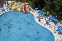 Apollo Spa Resort - All-Inclusive , Indoor & Outdoor Pools & Individual AC in Every Room - Strand