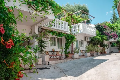Mediterranean Retreat Becici - Wifi