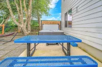 Seaside Riverfront Escape • HotTub • Walk to Beach