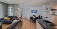 5 Sterne Barrierfreie Luxuswohnung 200 m vom Srand Entfernt - Phòng tập thể hình