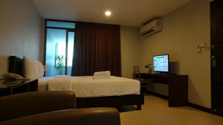 Mango Bedroom Inn