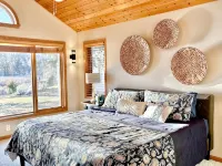 Lakefront House w/King Bed, Sauna,  walk-in shower and lake access
