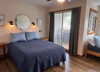 Knot Three- Balcony View of ICW- Dog Friendly! - 3-Star
