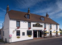 The Five Bells, Eastry