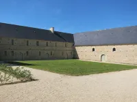 In an historical monument: Farm Manor in Bayeux - 2성급