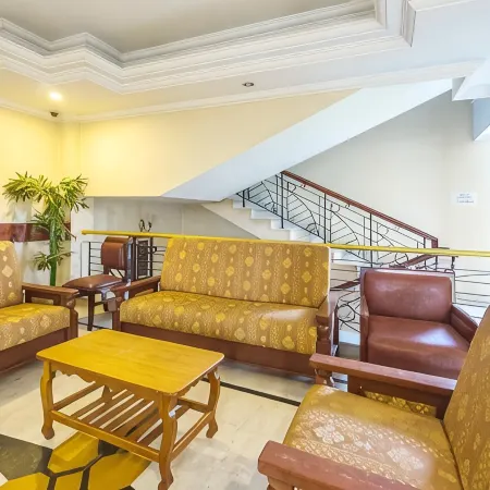 Hotel Aavanaa Inn