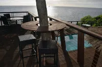 STUNNING OCEANFRONT PENTHOUSE 2Bd/2Ba *Fully Renovated, Pool * Poipu Palms Koloa
