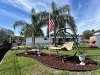 2-Bedroom Sleeps 4, Waterfront Cottage and Mooring Near Homosassa Springs - Gym