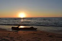 Spacious 4Br Retreat • Private Beach • Heated Outdoor Pool is Open • Golf Cart - Beach