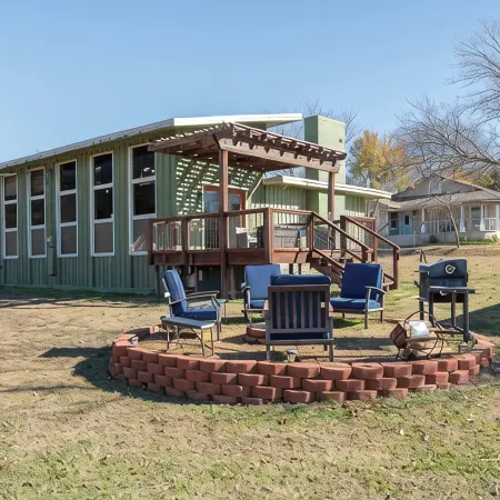 Work Crew/ Insurance-Ready Home Near Lavon & Wylie - ON THE WATER!