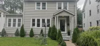 Charming 3 bed/2 bath town home with gorgeous back yard
