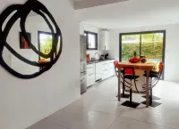 Modern house 3 minutes walk from the beach