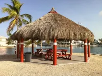Oceanview Paradise AT Venture Out+4 Bikes & 2-2 Seat Kayaks! King & Queen Beds! - Wifi