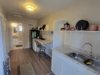Sweet Retreat 1-Bedroom Apartment Hotels in Ogden