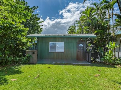 Hilo Hawaiian Beach Apartment